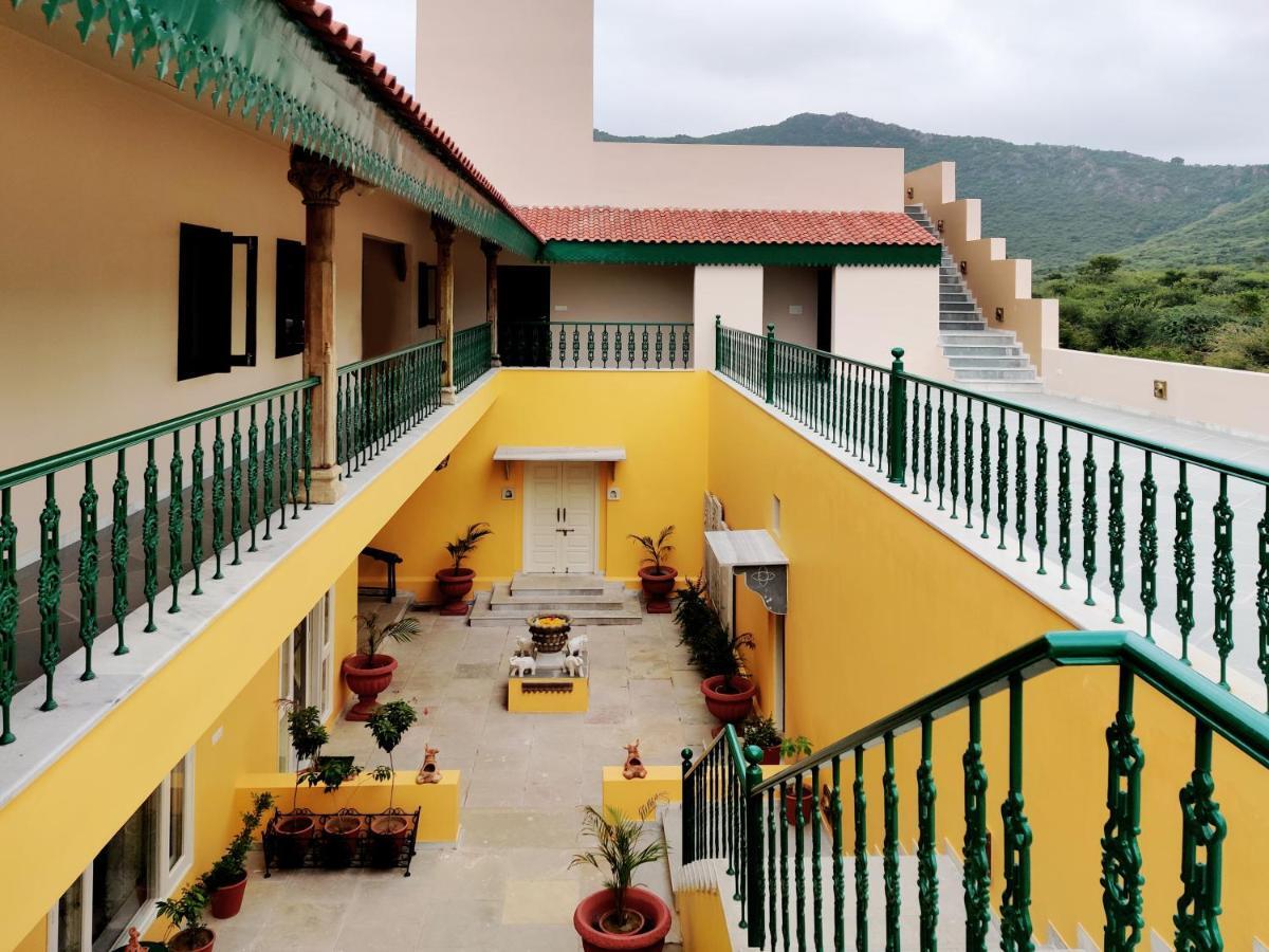 Premkunj Hotel Udaipur Exterior foto